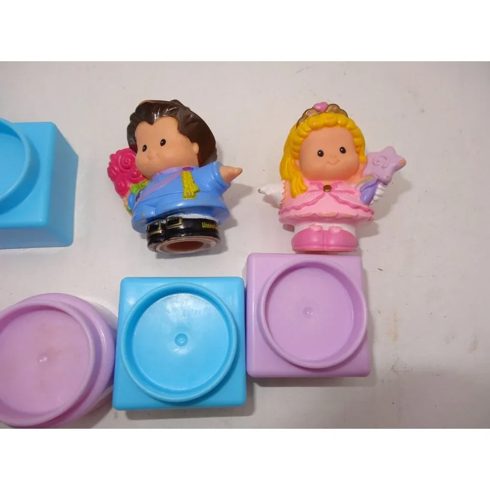 Fisher-Price Little People Princess Carriage With Prince Princess‎ & Blocks